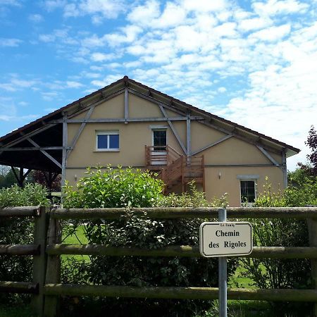Gites Des Rigoles Le Faulq Esterno foto