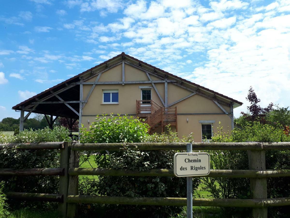 Gites Des Rigoles Le Faulq Esterno foto